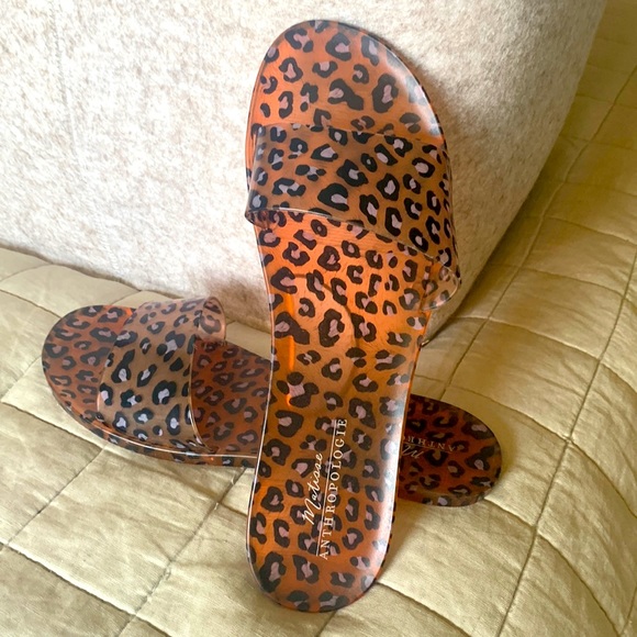 Matisse Shoes - Matisse Anthropologie Leopard Jelly Slides NWOT